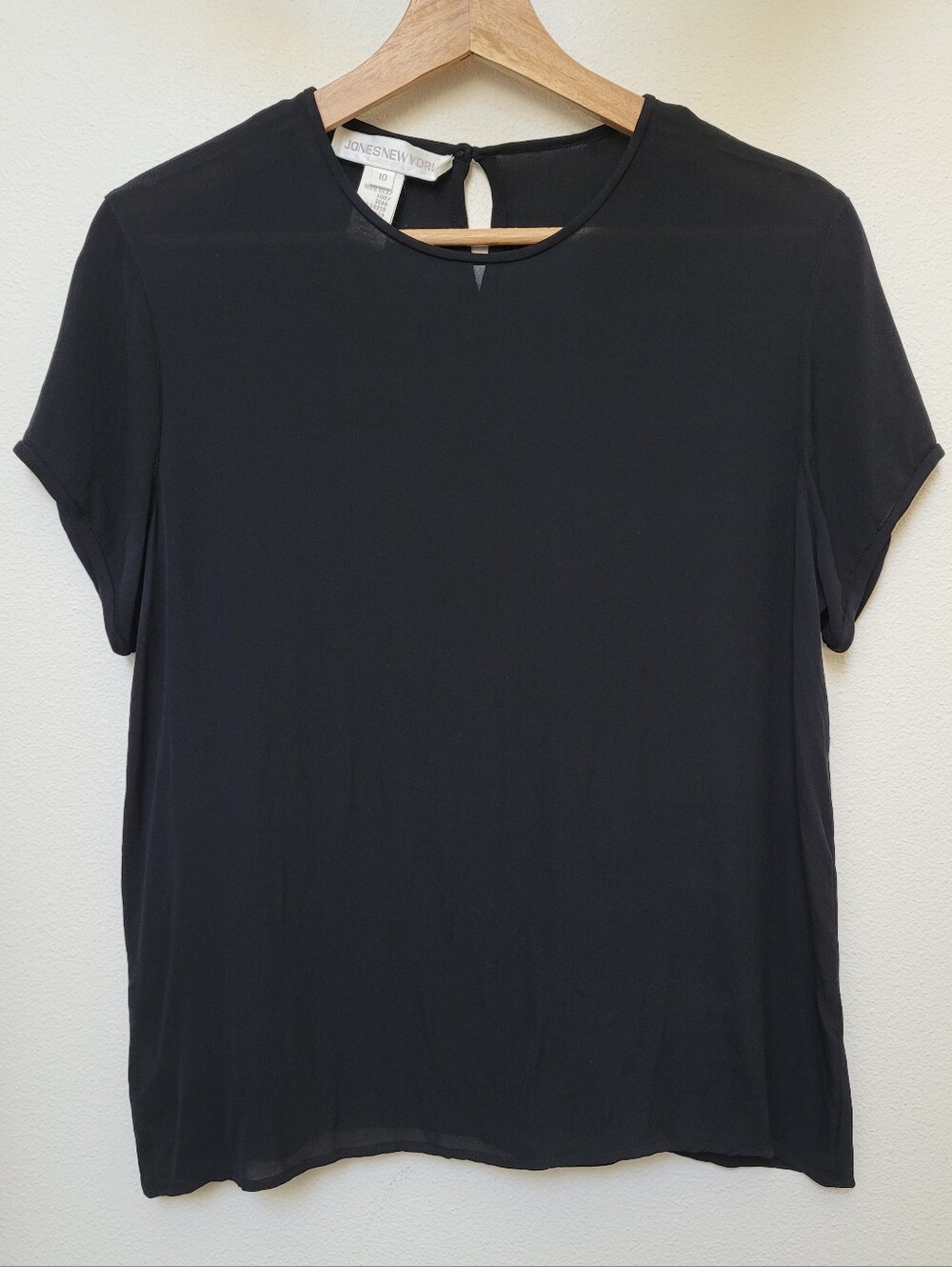 Jones New York Vintage 100% Silk Short Sleeve Blouse, Black